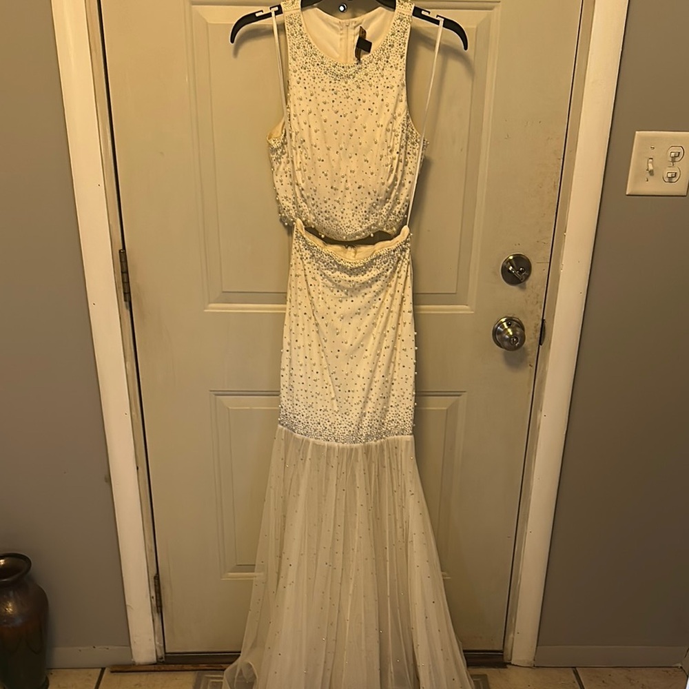 Elegant Cream Color Prom Dress